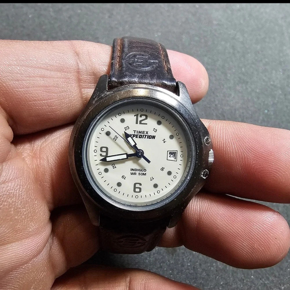 Timex Expedition Indiglo WR 50M Quartz Analog Women's Date Just Watch Working - Picture 1 of 9
